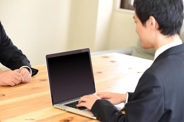 顧問社労士とは何か基本的な役割と依頼できる業務内容